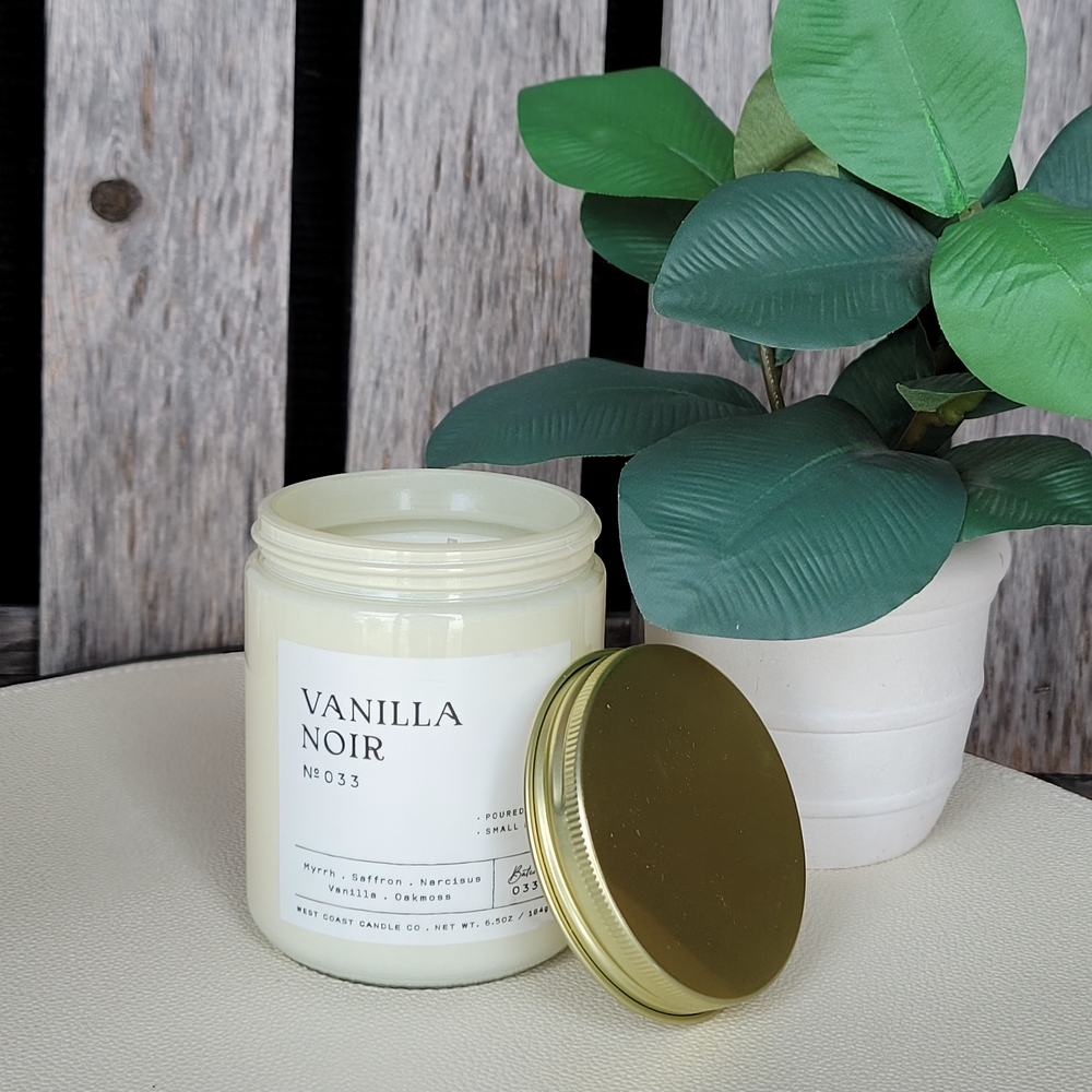 Vanilla Noir Candle - Leoben